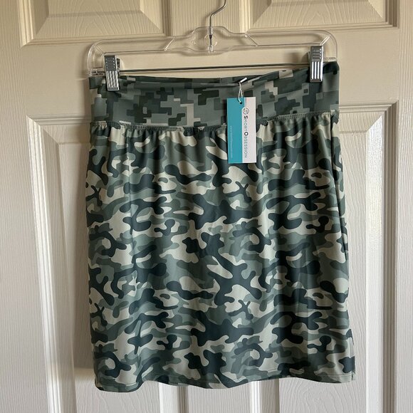 Skort Obsession - Camo Skort - Medium - Picture 1 of 3